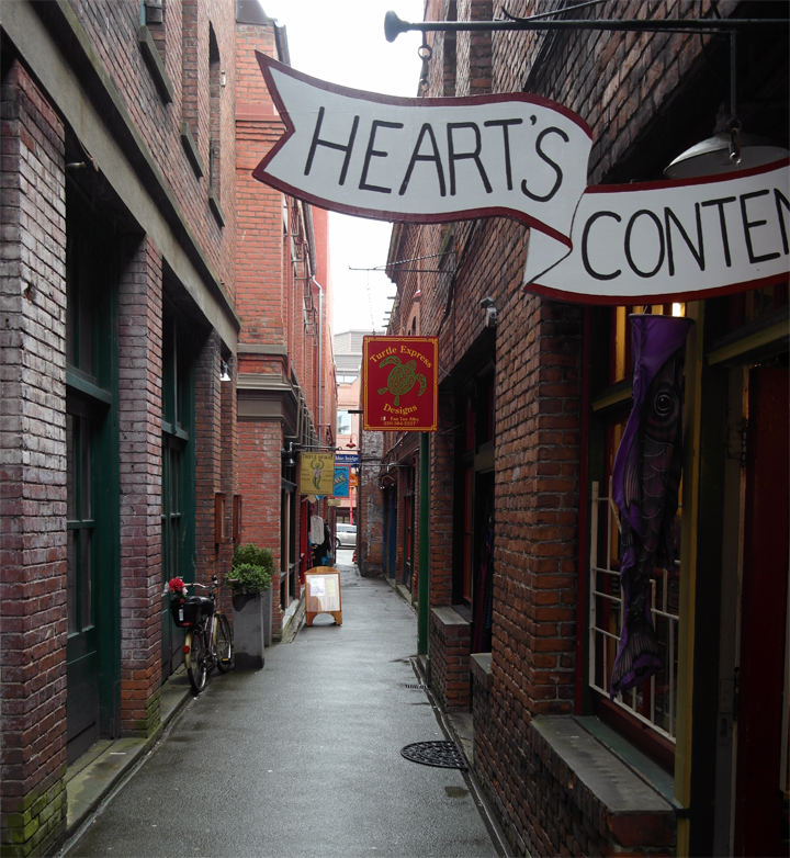 Lovely Fan Tan Alley, Victoria BC